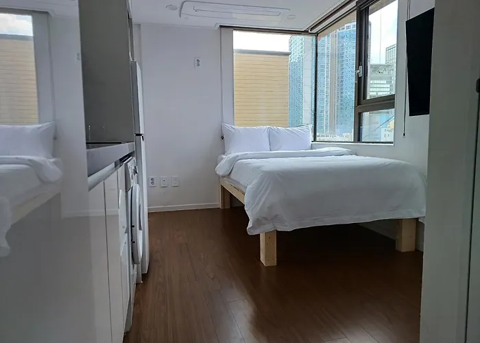 318 4* 首爾